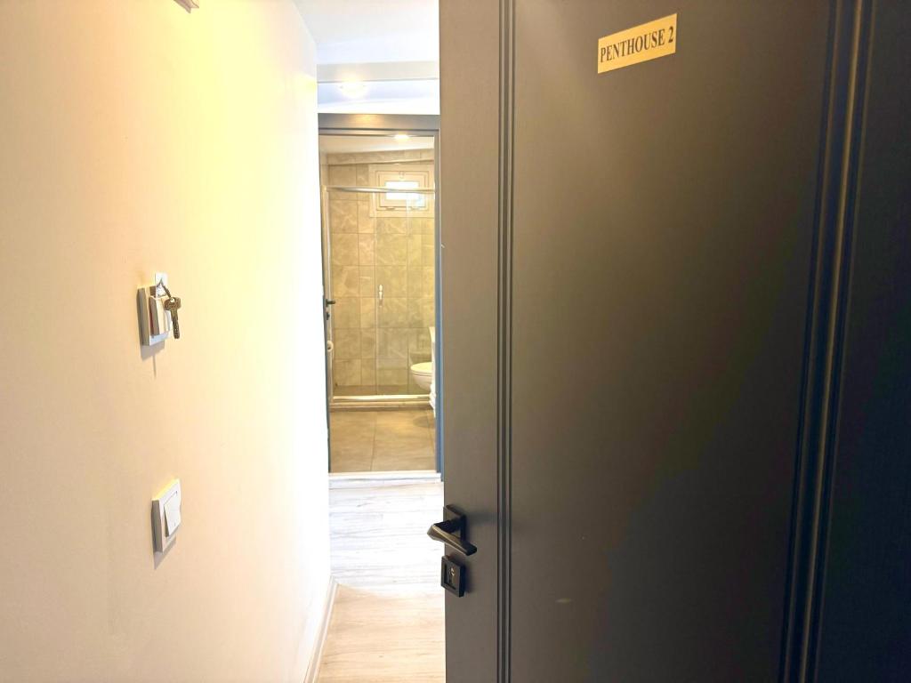 Double Rooms 12